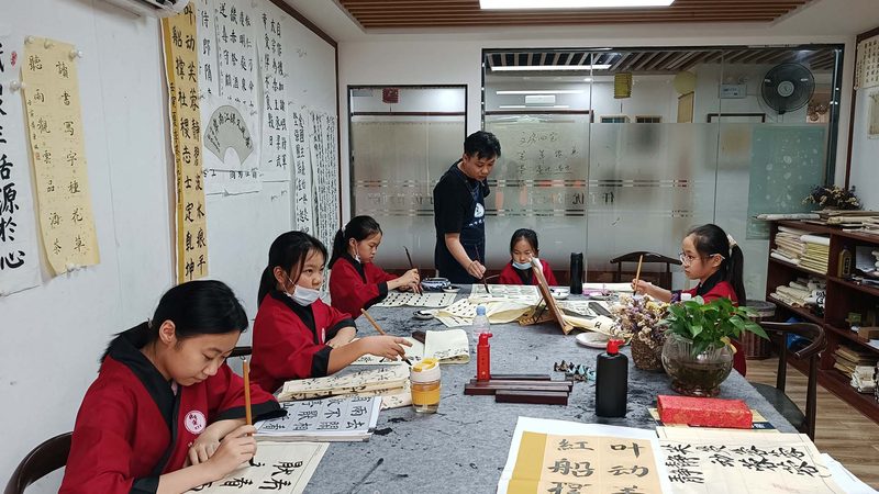 自考本科报名流程：轻松掌握，顺利入学