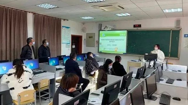 上海自考本科考研院校如何选择？关键因素分析