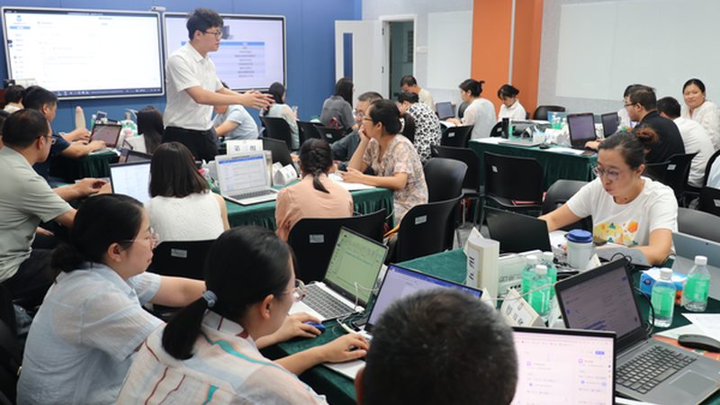 在线教育直播系统，构建高效互动课堂的关键