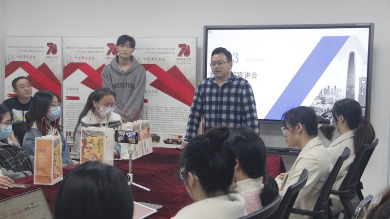 女性电工培训后月薪几何？揭秘职业发展潜力**